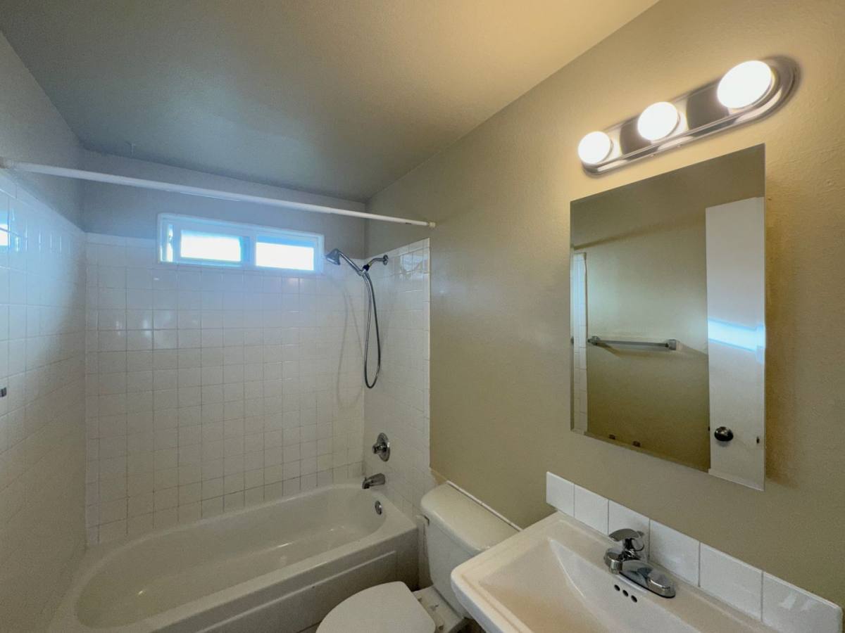 Apartment for rent at 3102 92nd St S, Lakewood, WA 98499