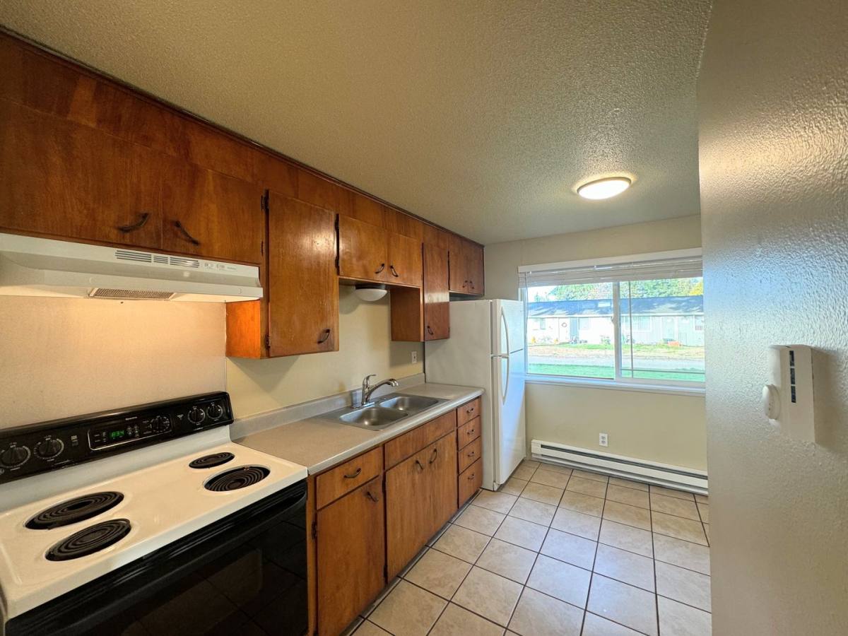 Apartment for rent at 3102 92nd St S, Lakewood, WA 98499