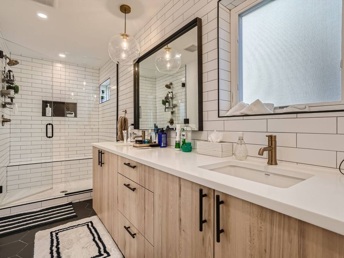 Townhouse for rent at 1958 S Columbine St, Denver, CO 80210