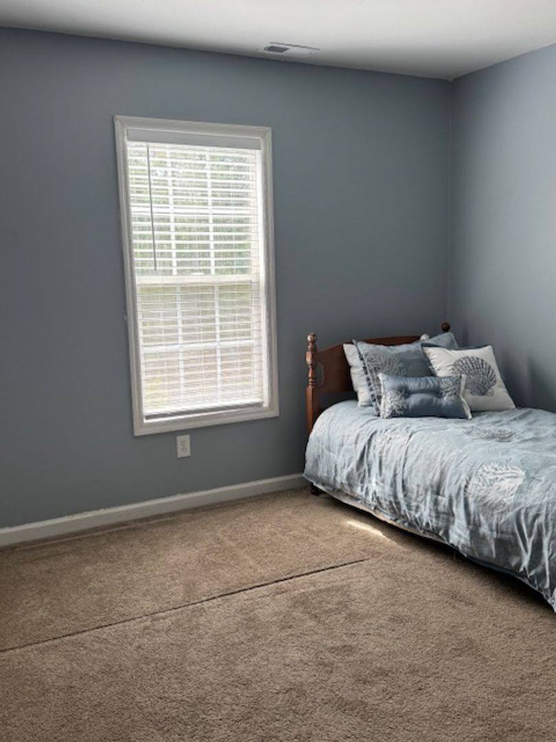 House for rent at 224 Hemlock Dr, Jacksonville, NC 28546