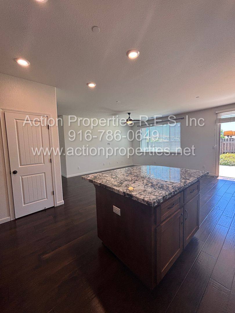 House for rent at 850 Stage Stop Loop, Rocklin, CA 95765