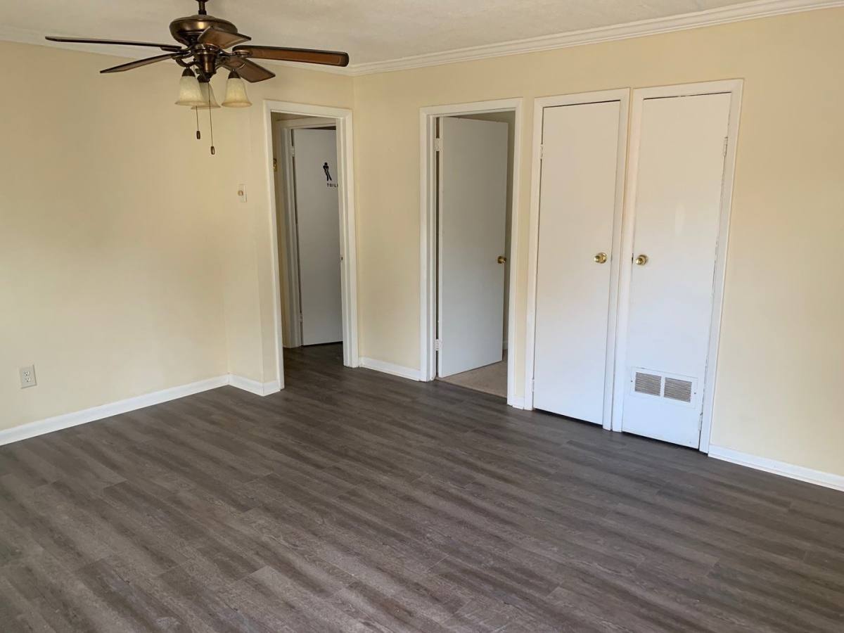 House for rent at 450 Cedar Dr, Hampton, VA 23669