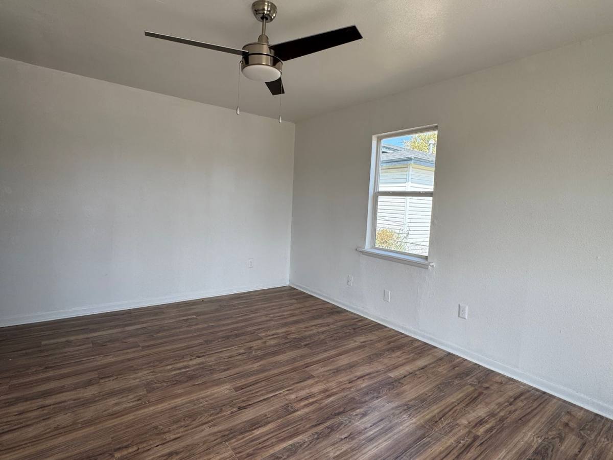 House for rent at 1749 SW 12th, Lawton, OK 73501