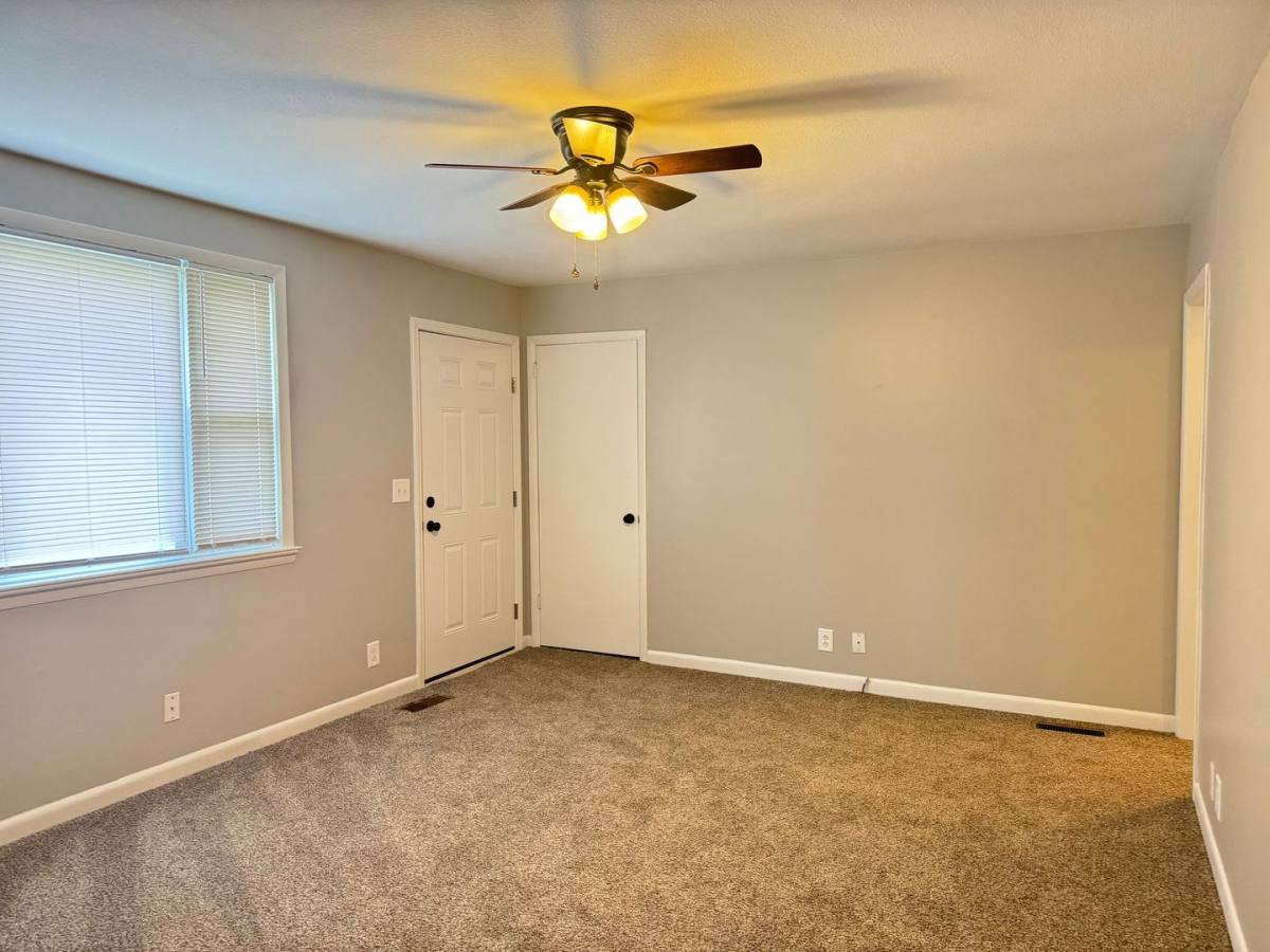 House for rent at 1558 Cherry Tree Dr, Clarksville, TN 37042