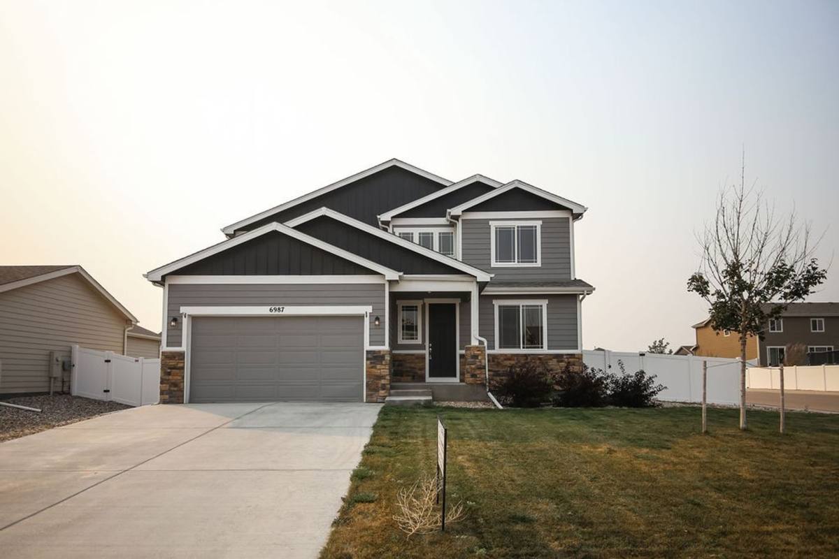 House for rent at 6987 Sumner St, Wellington, CO 80549