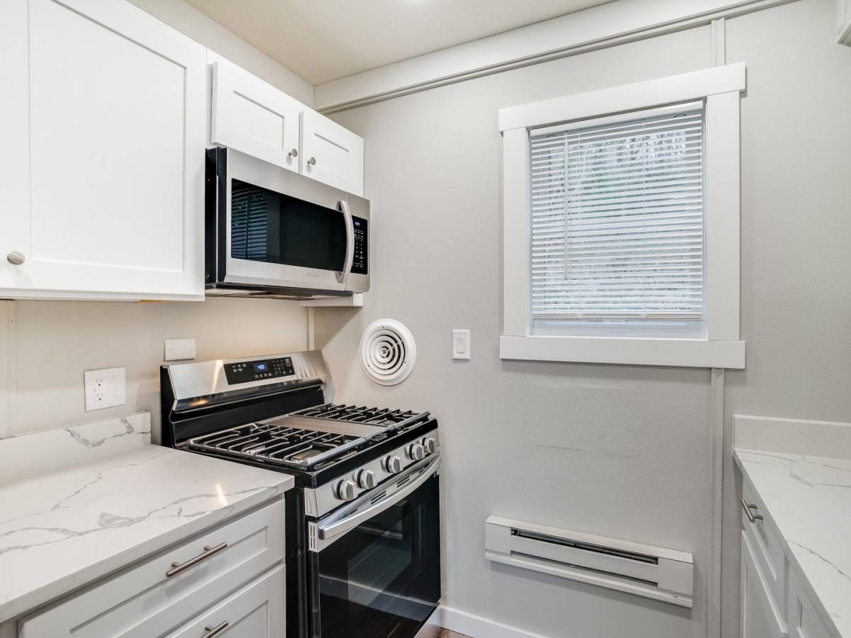 Apartment for rent at 3223 E Main St, Onalaska, WI 54650