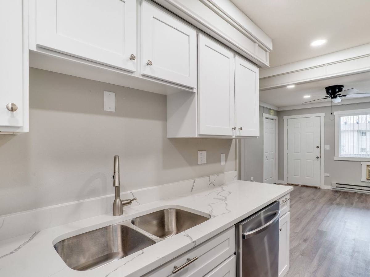 Apartment for rent at 3223 E Main St, Onalaska, WI 54650