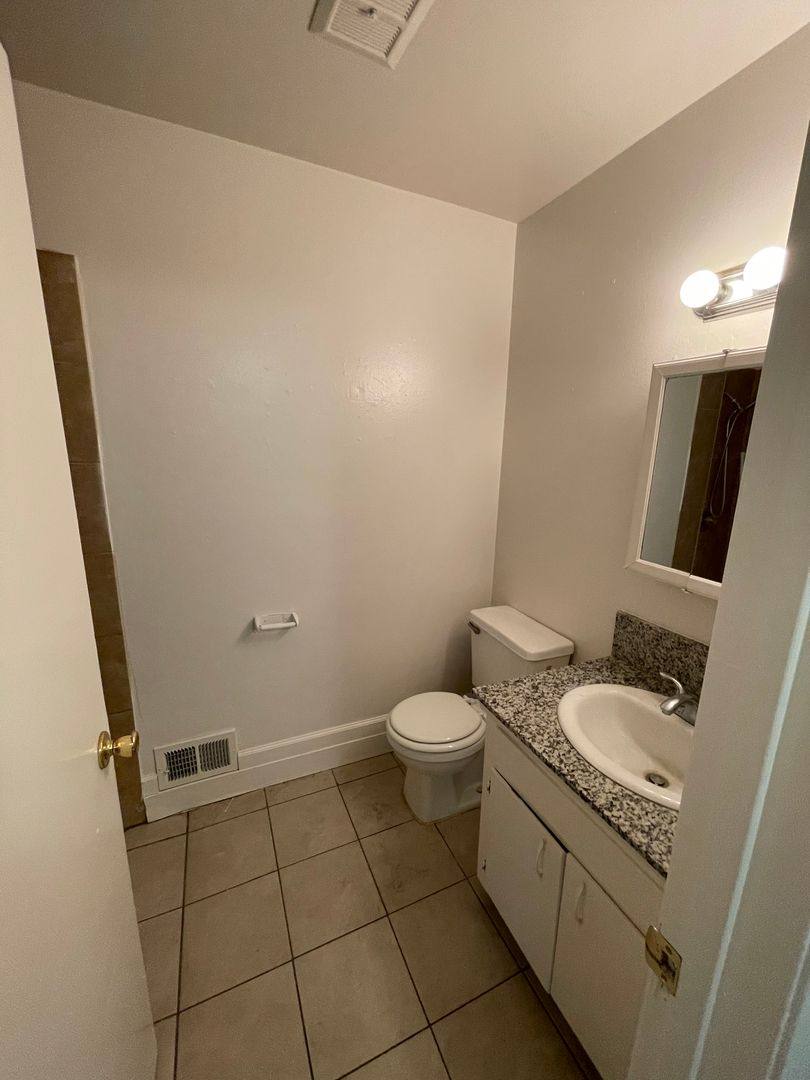 Townhouse for rent at 5743 Blachly Way, Sacramento, CA 95841