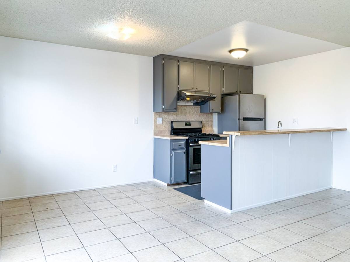 Apartment for rent at 450 N Coronado Terrace, Los Angeles, CA 90026