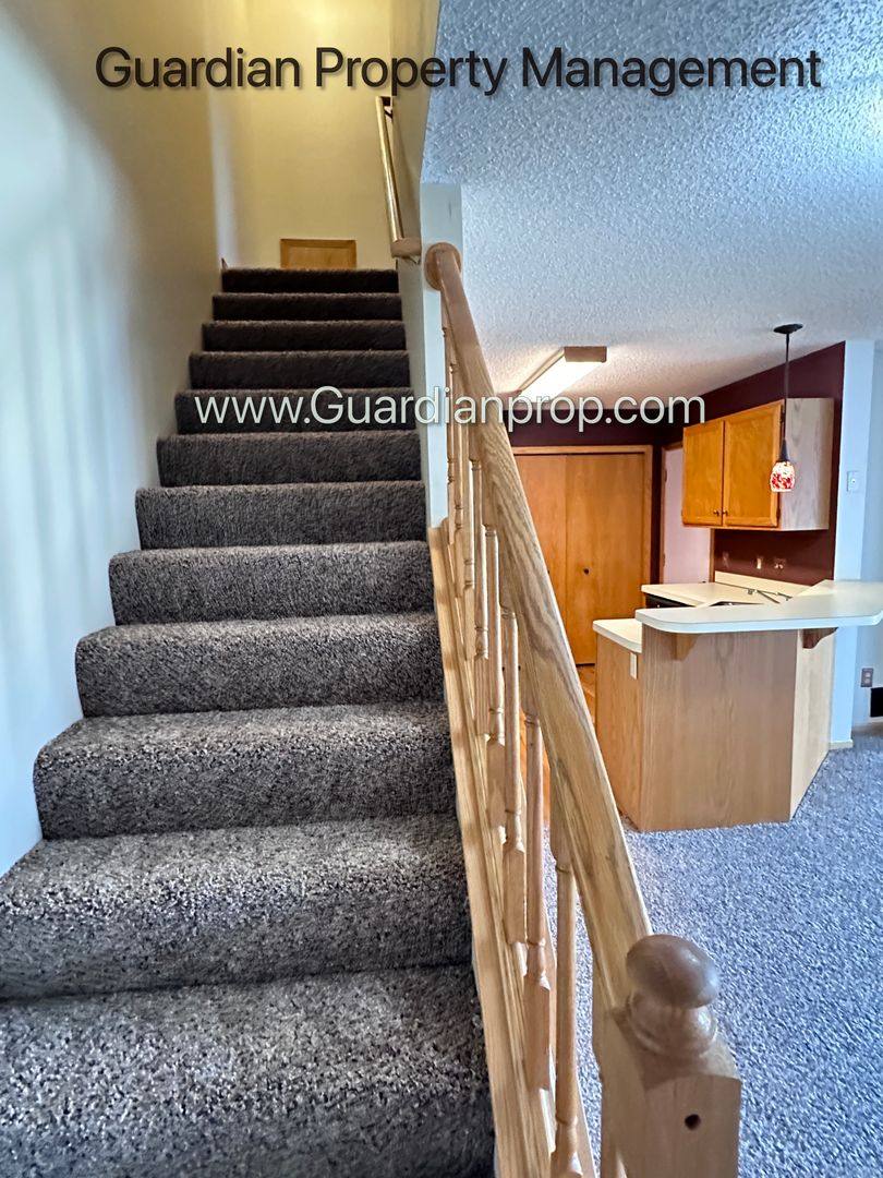 Townhouse for rent at 12802 Echo Lane, Saint Paul, MN 55124