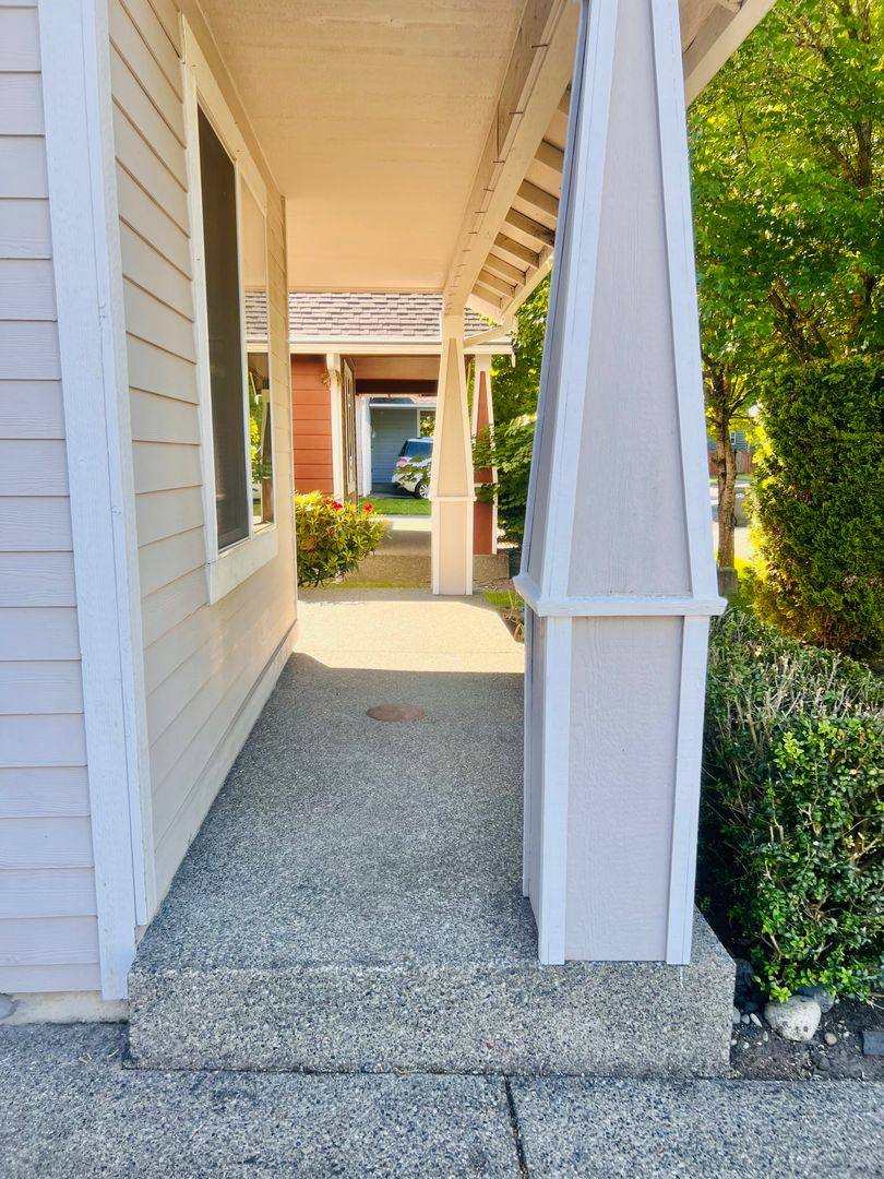 House for rent at 7181 Radius Loop SE, Olympia, WA 98513