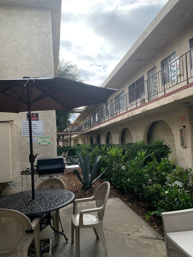 Apartment for rent at 7909 Topanga Canyon Blvd, Canoga Park, CA 91304