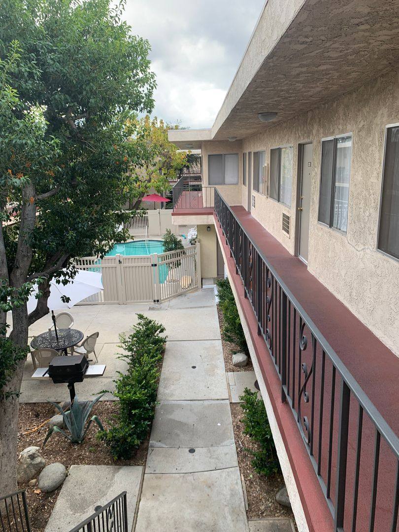 Apartment for rent at 7909 Topanga Canyon Blvd, Canoga Park, CA 91304