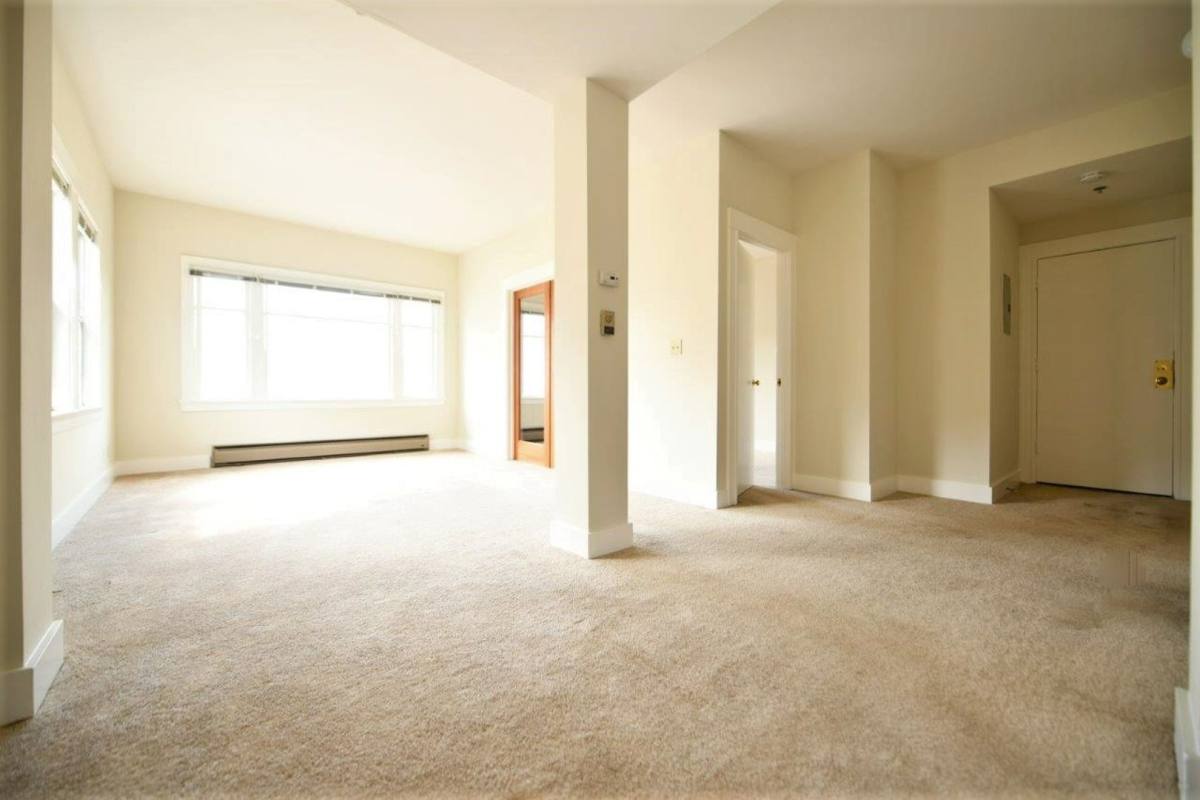 Apartment for rent at 1458 Madison St, Oakland, CA 94612