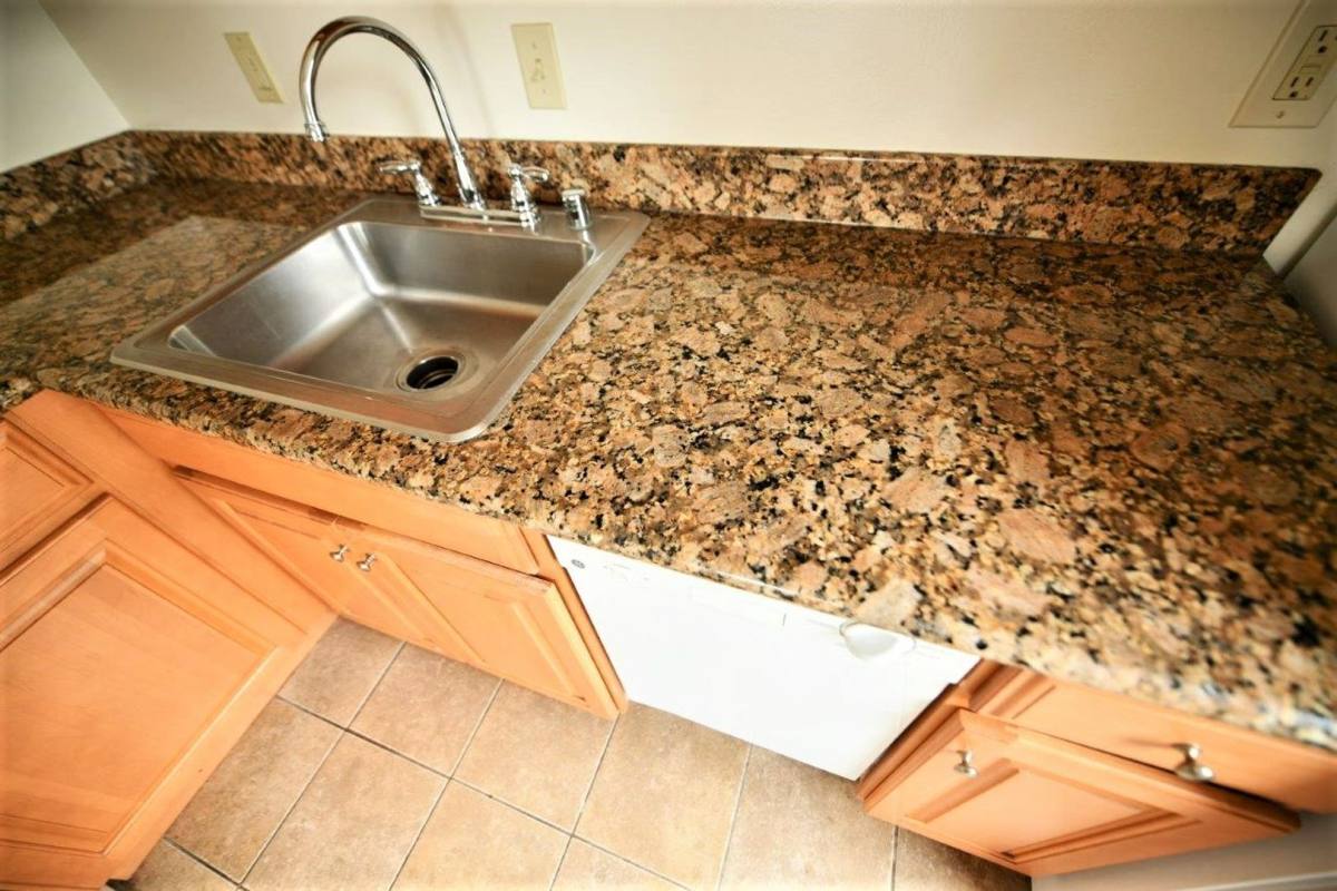 Apartment for rent at 1458 Madison St, Oakland, CA 94612
