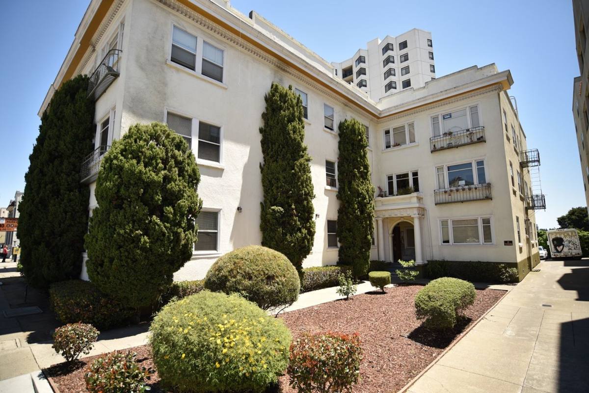 Apartment for rent at 1458 Madison St, Oakland, CA 94612