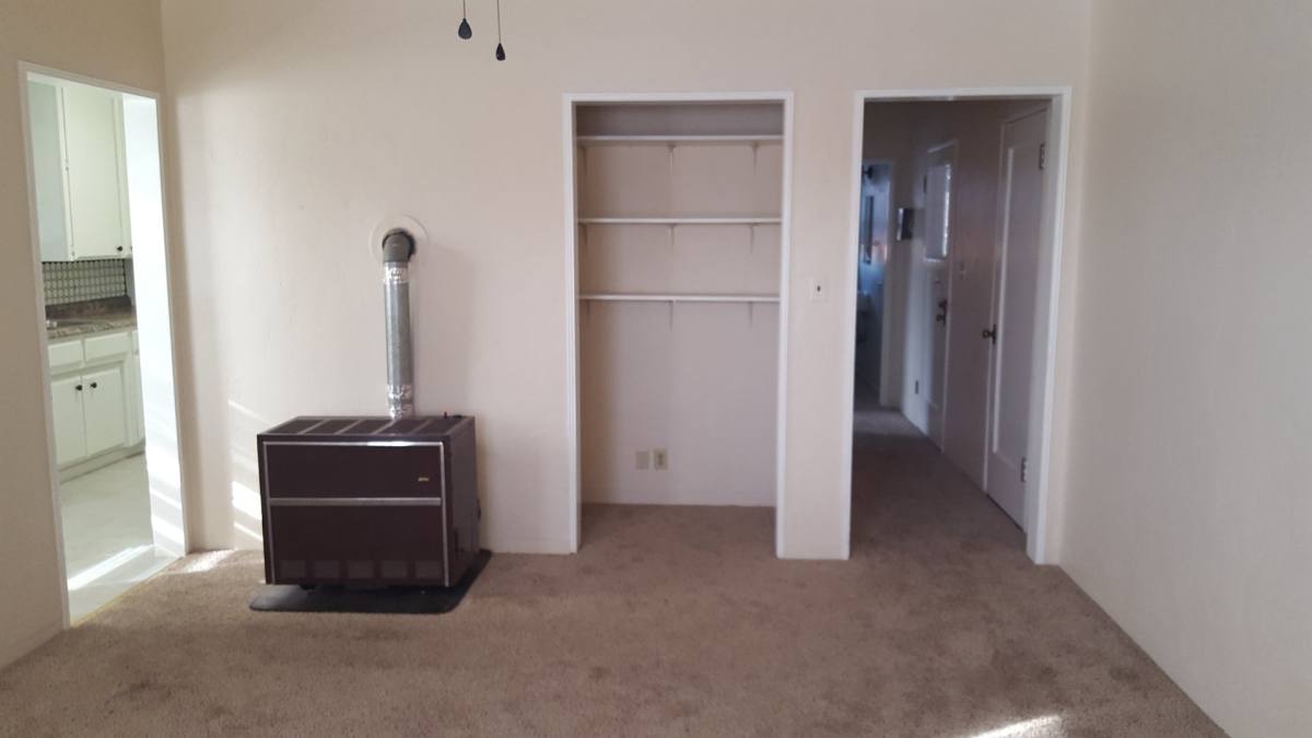Apartment for rent at 1024 D St, Marysville, CA 95901