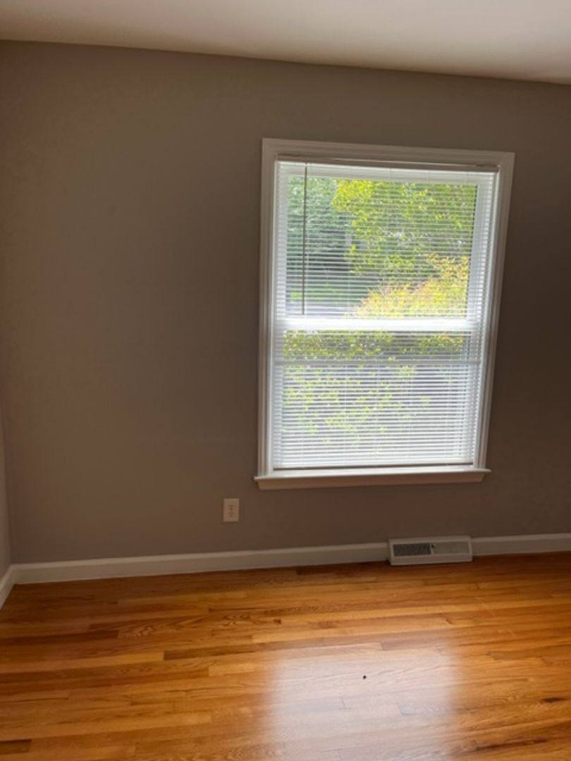 House for rent at 1502 Lafayette Court, Greensboro, NC 27408