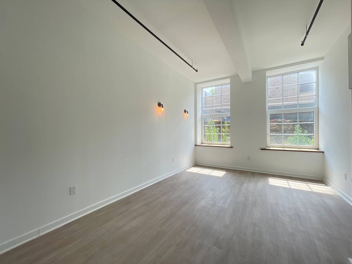 Apartment for rent at 500 E Broadway, Clifton Heights, PA 19018