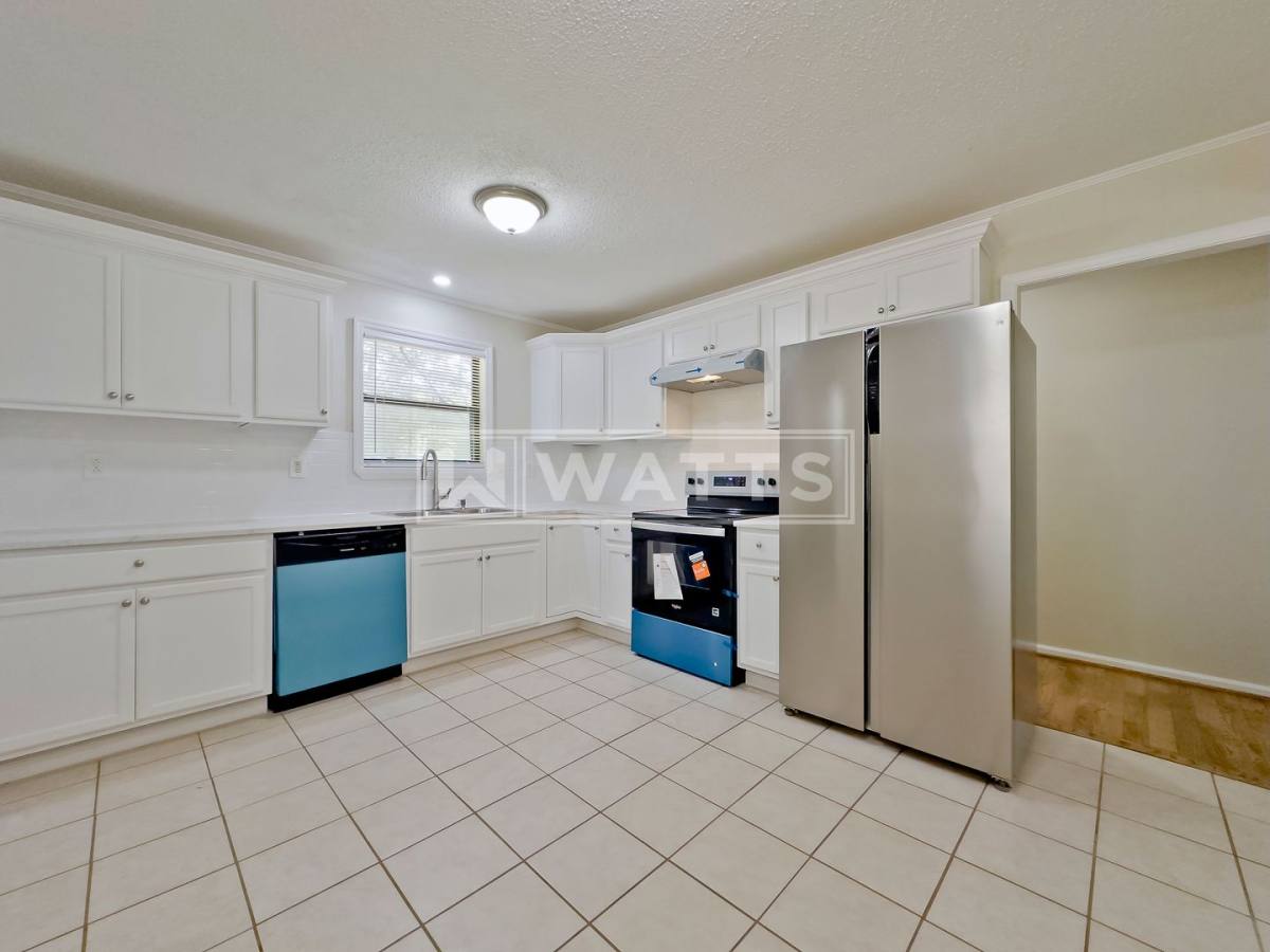 House for rent at 1036 Rose Hill Circle, Bessemer, AL 35023