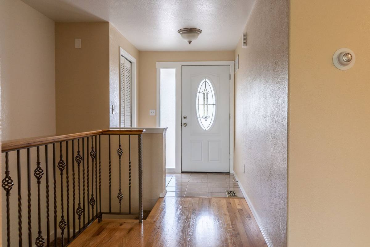 Apartment for rent at 340 Denver St NE, Albany, OR 97321