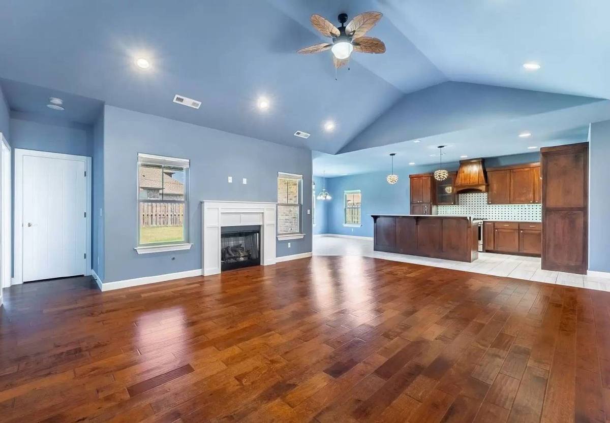 House for rent at 2400 SW Worthington Ave, Bentonville, AR 72713