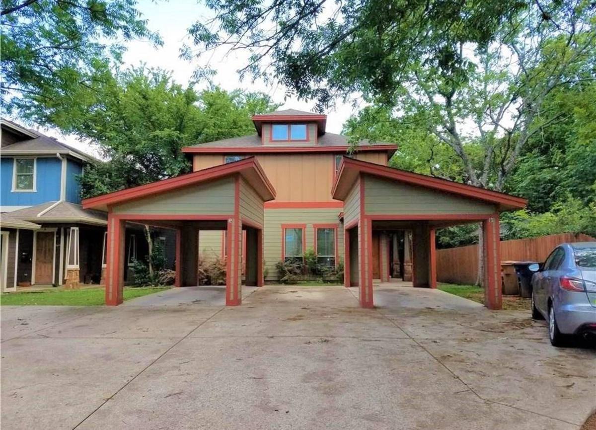 Townhouse for rent at 611 Franklin Blvd #A, Austin, TX 78751