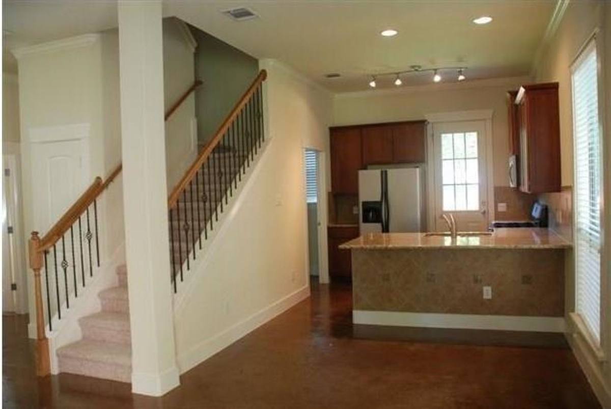 Townhouse for rent at 611 Franklin Blvd #A, Austin, TX 78751