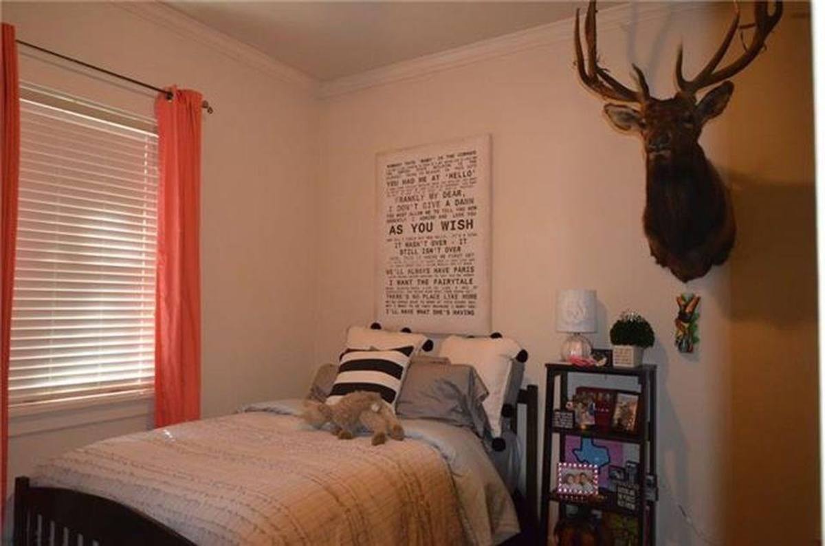 Townhouse for rent at 611 Franklin Blvd #A, Austin, TX 78751