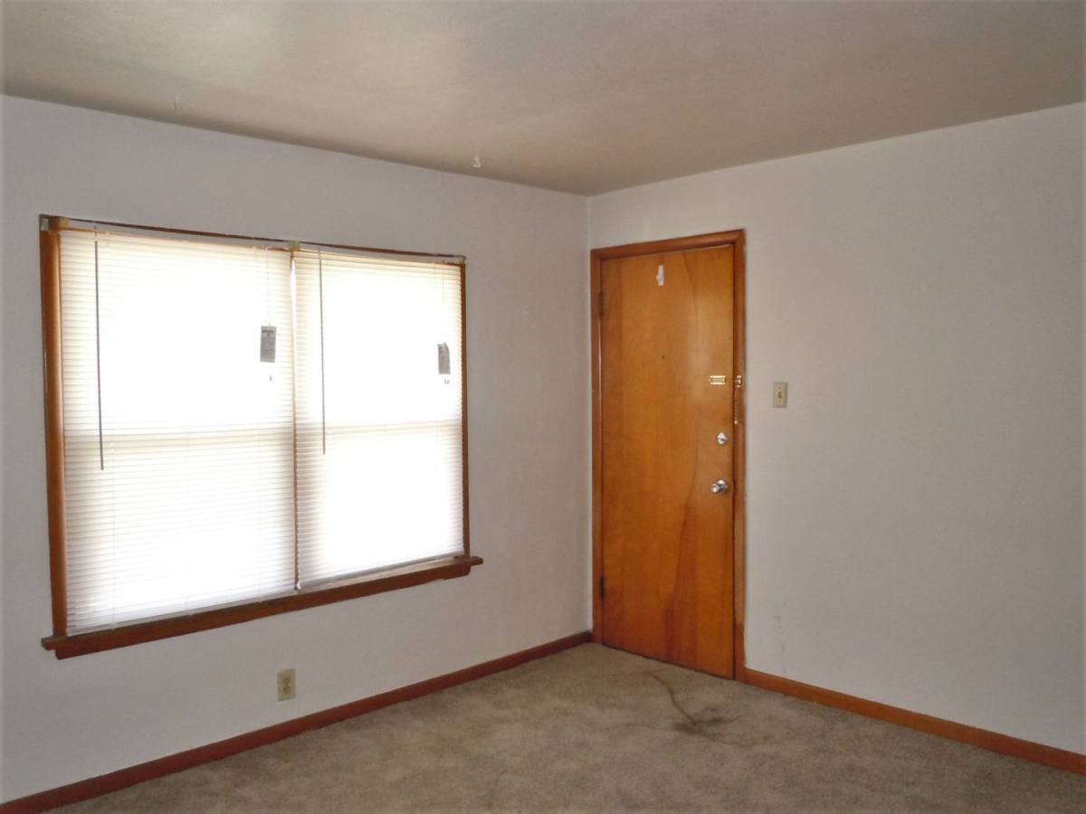 Apartment for rent at 208 Caseyville Rd, Collinsville, IL 62234