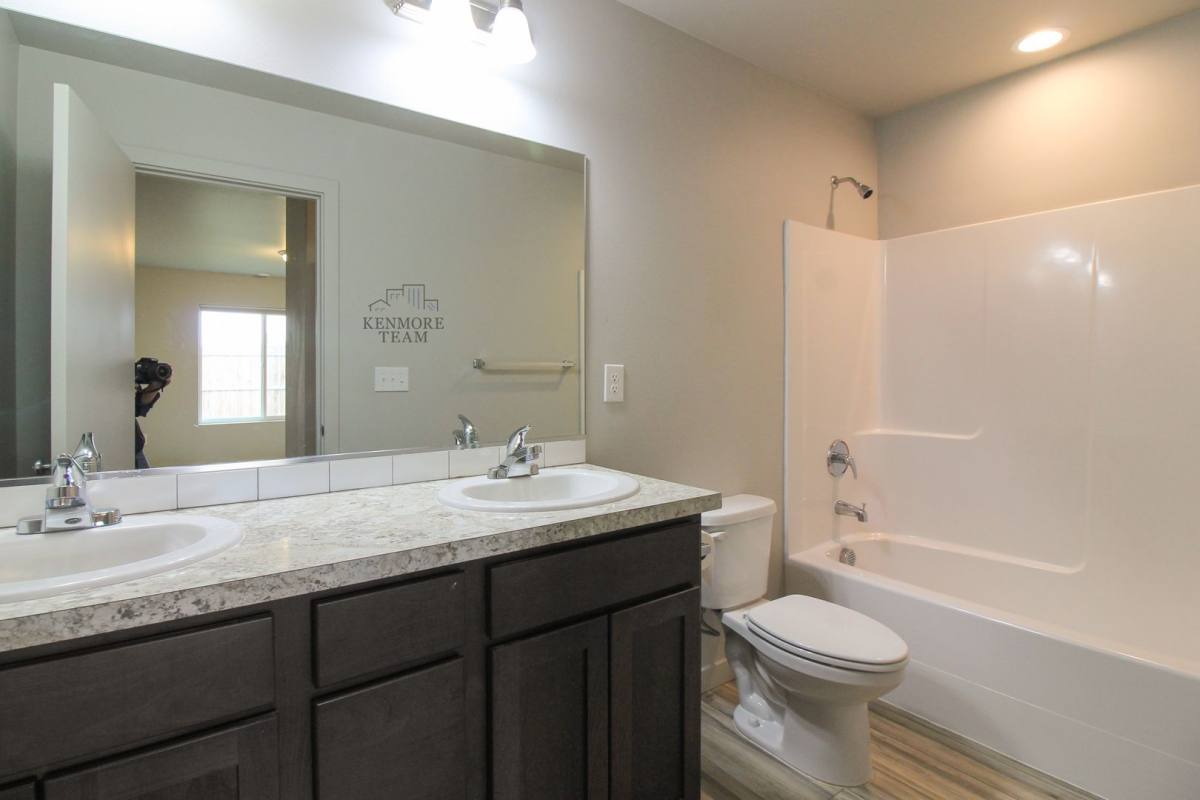 Apartment for rent at 301 S Cedar Ave, Pasco, WA 99301
