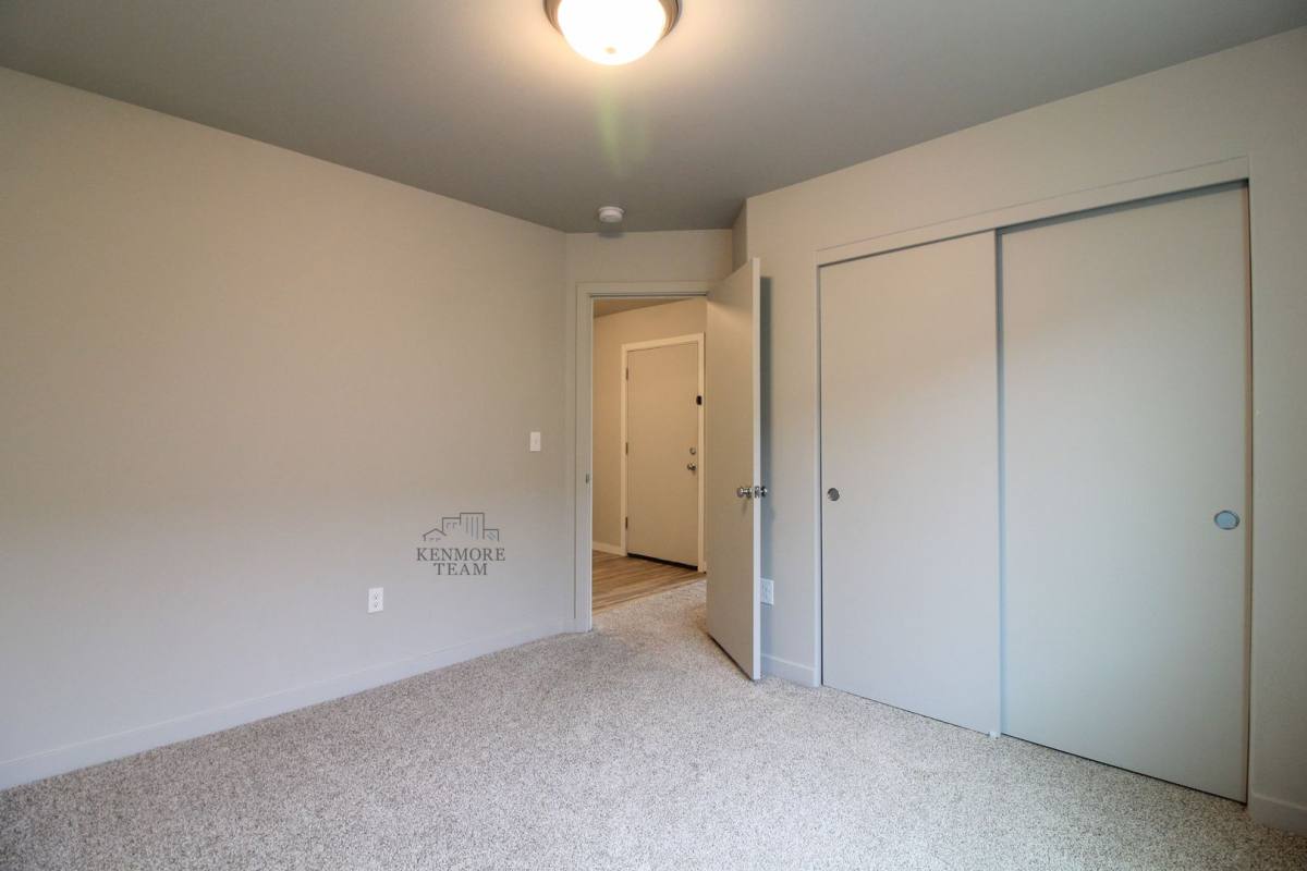 Apartment for rent at 301 S Cedar Ave, Pasco, WA 99301