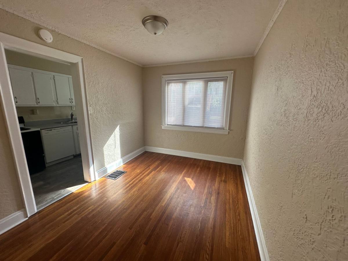 Apartment for rent at 2192 Coventry Rd, Columbus, OH 43221