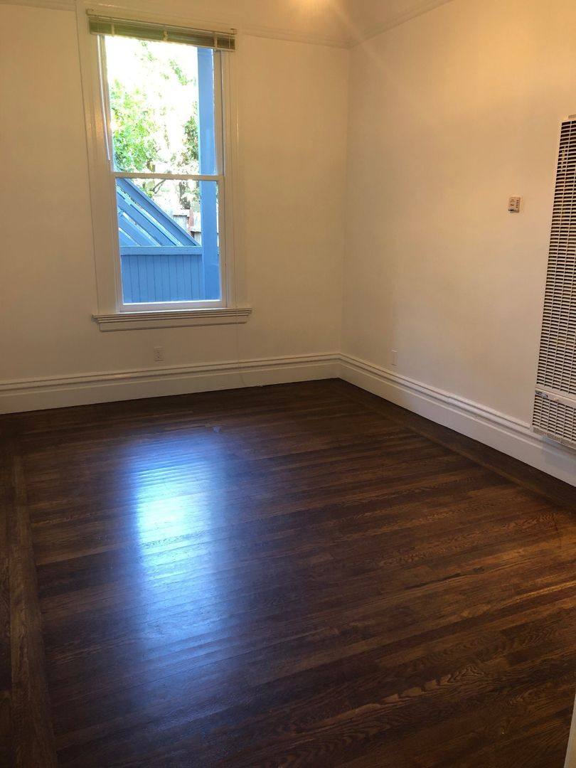 Apartment for rent at 3626 17th St, San Francisco, CA 94114