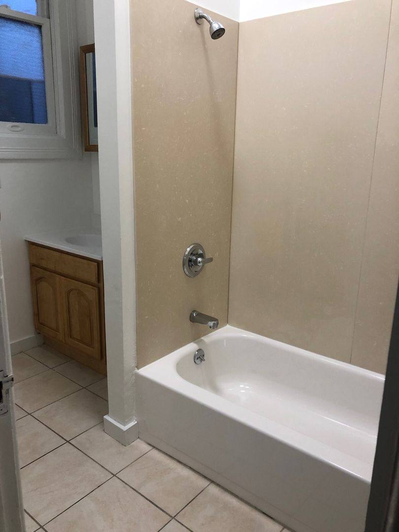 Apartment for rent at 3626 17th St, San Francisco, CA 94114