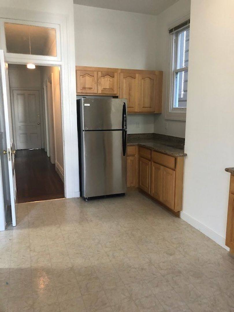 Apartment for rent at 3626 17th St, San Francisco, CA 94114