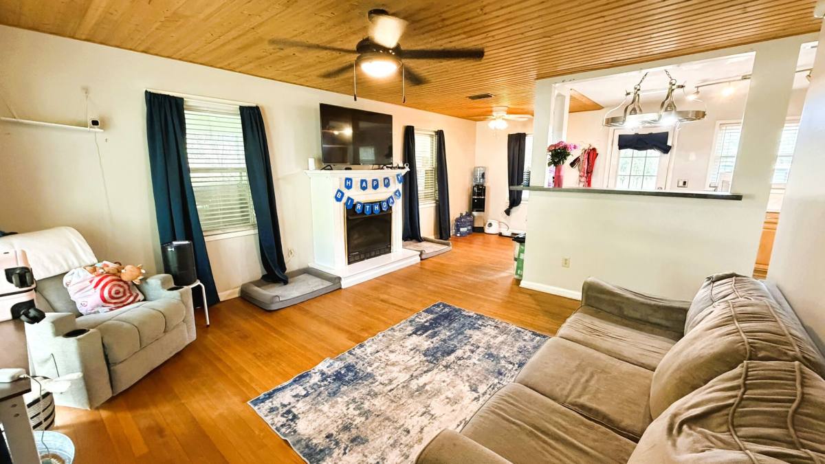 House for rent at 1626 Mayhew St, Tallahassee, FL 32304