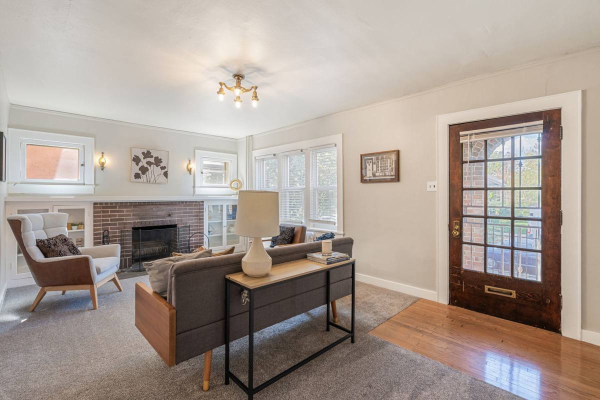 Apartment for rent at 440-442 N Clarkson St, Denver, CO 80218