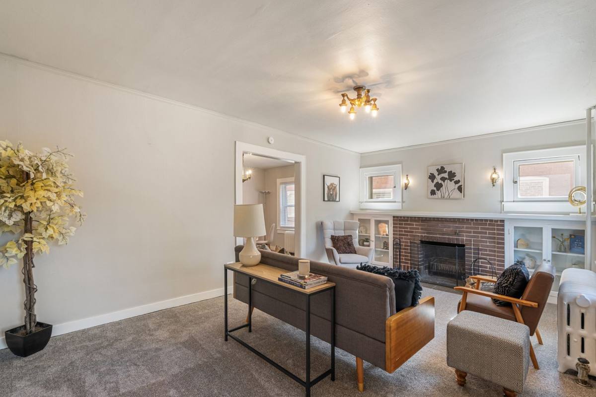 Apartment for rent at 440-442 N Clarkson St, Denver, CO 80218