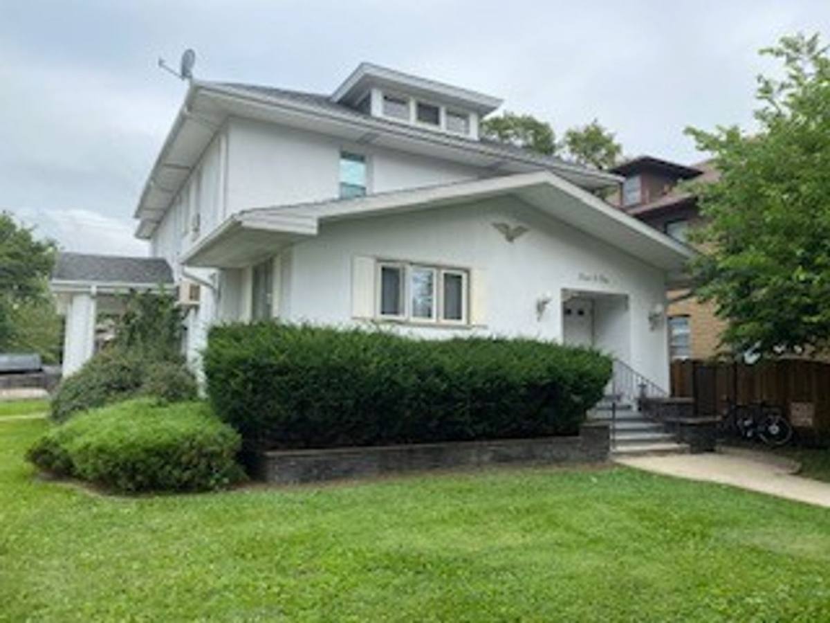 Apartment for rent at 401 Raynor, Joliet, IL 60435