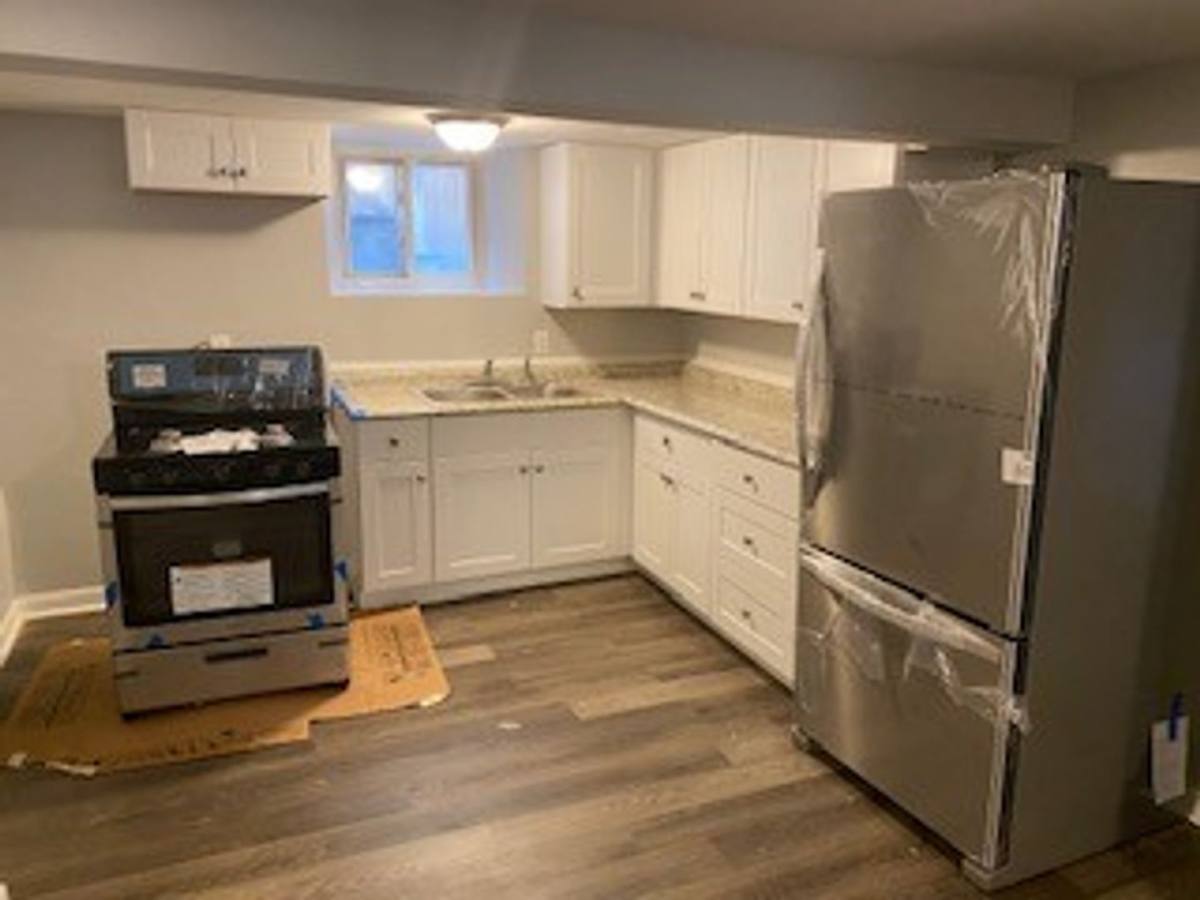 Apartment for rent at 401 Raynor, Joliet, IL 60435