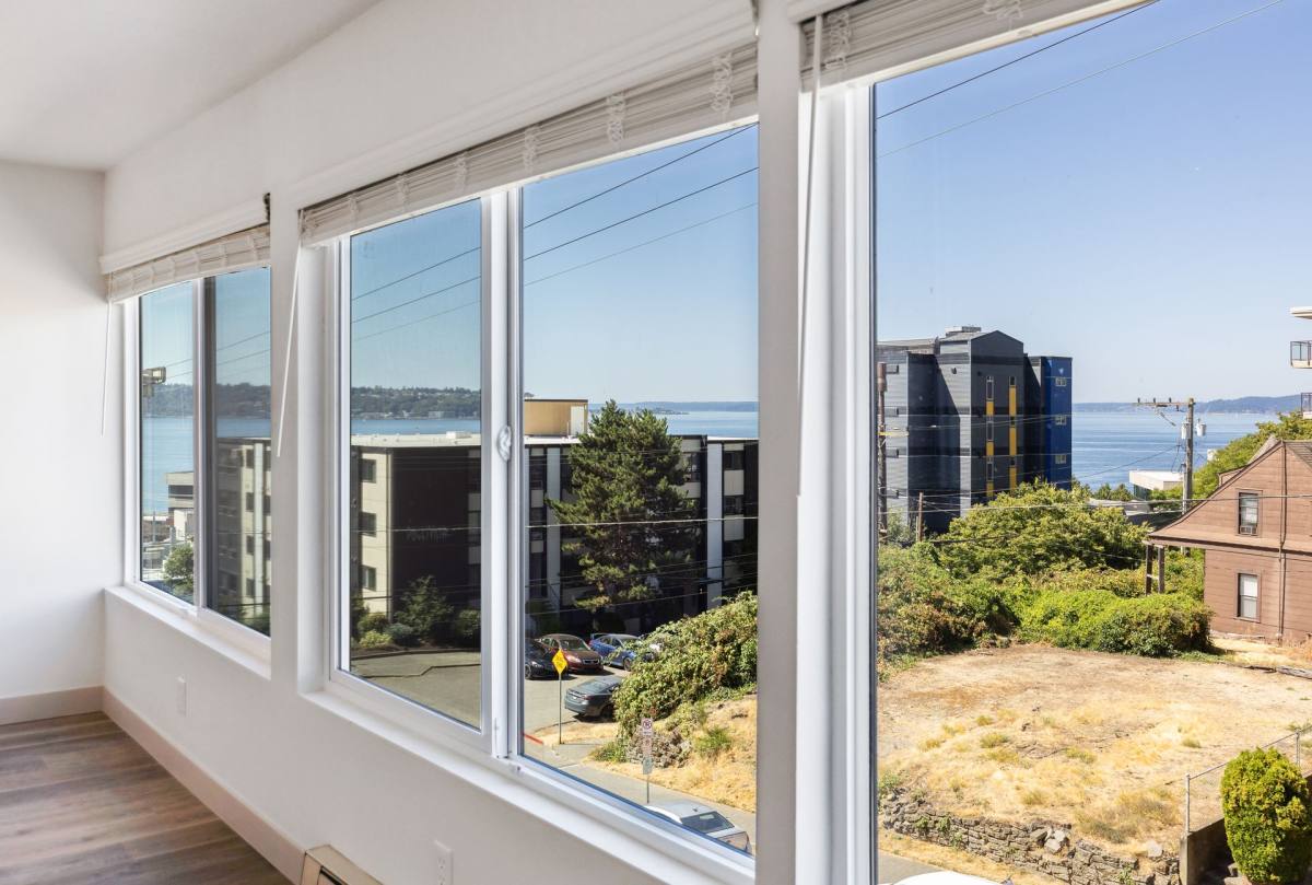 Apartment for rent at 320 W Republican St, Seattle, WA 98119