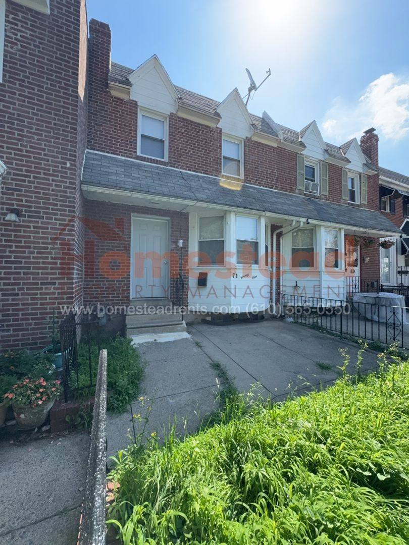 House for rent at 71 Springton Rd, Upper Darby, PA 19082