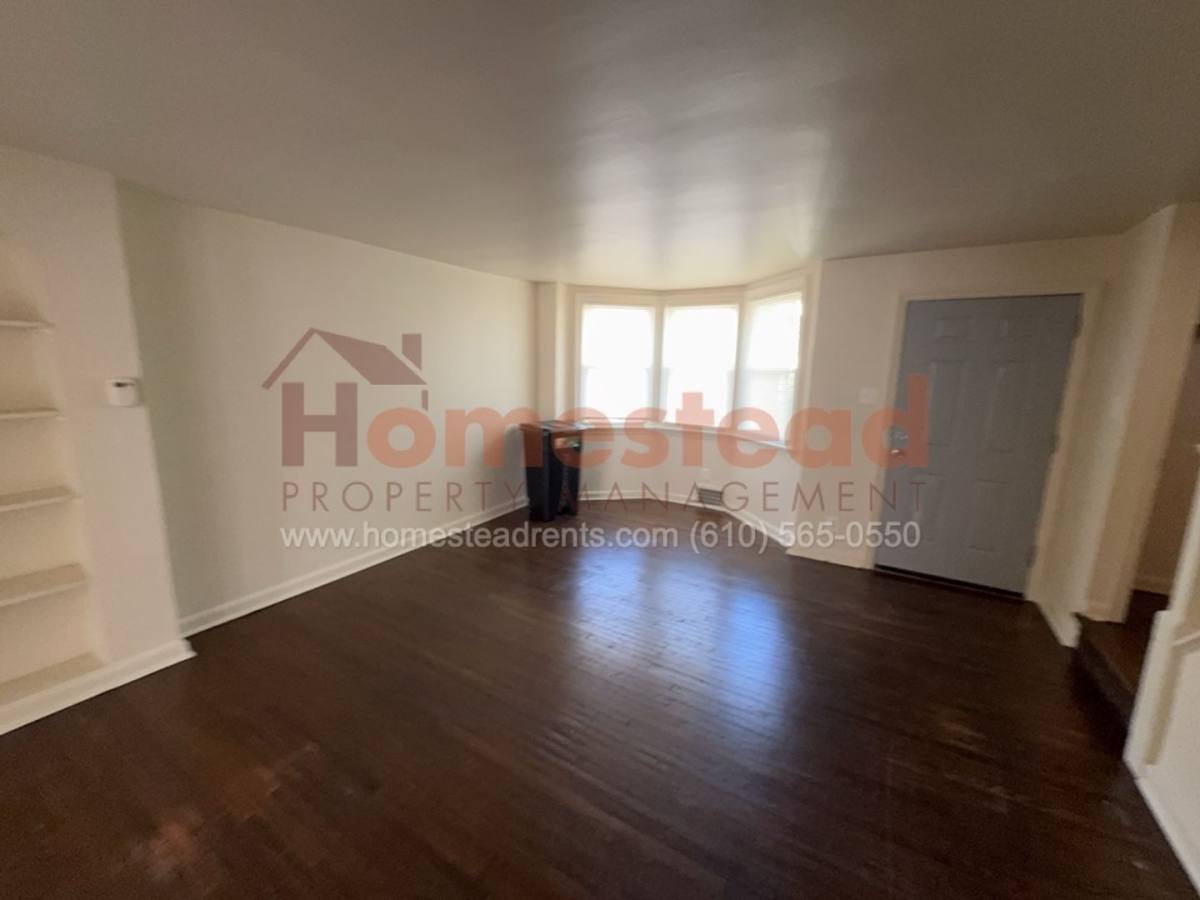 House for rent at 71 Springton Rd, Upper Darby, PA 19082