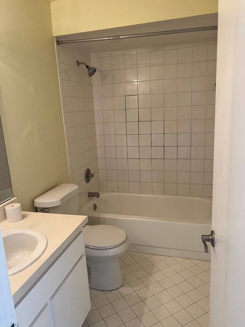 Condo for rent at 5213 Via Hacienda Circle #B306, Orlando, FL 32839