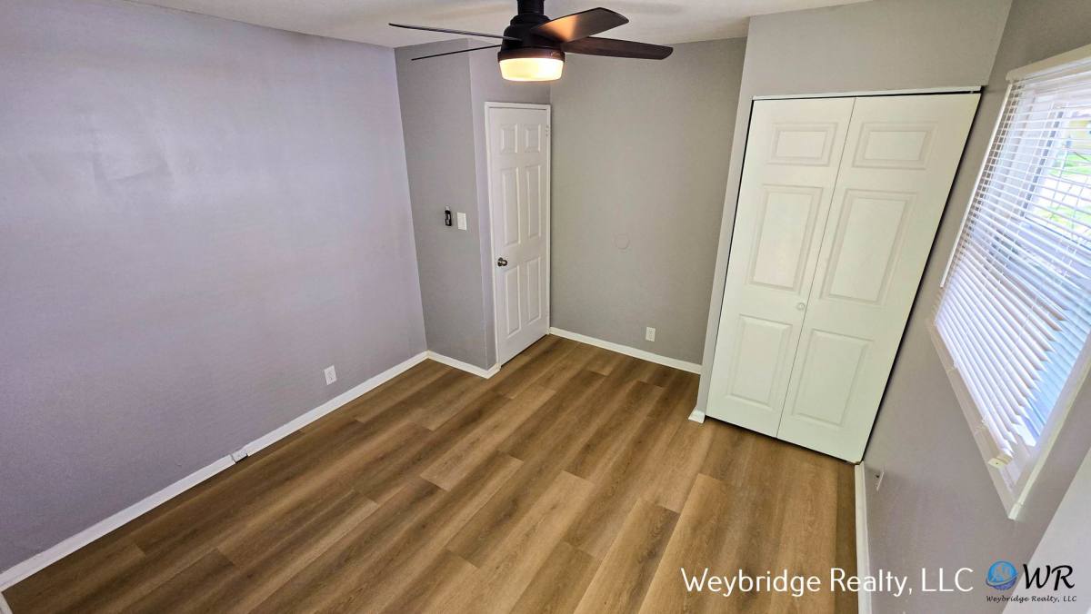 House for rent at 4652 Ashtree Dr, Cincinnati, OH 45223