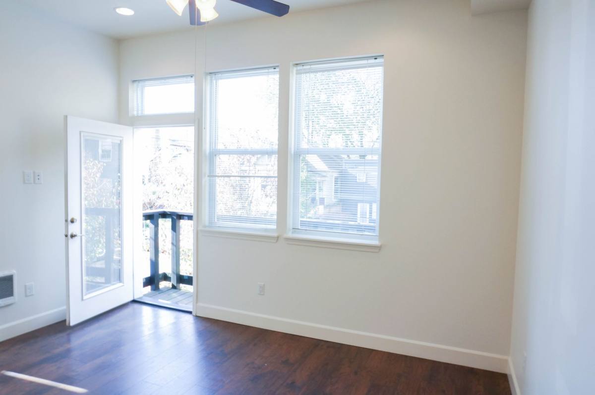 Apartment for rent at 1100 & 1120 SE Sherman St, Portland, OR 97214