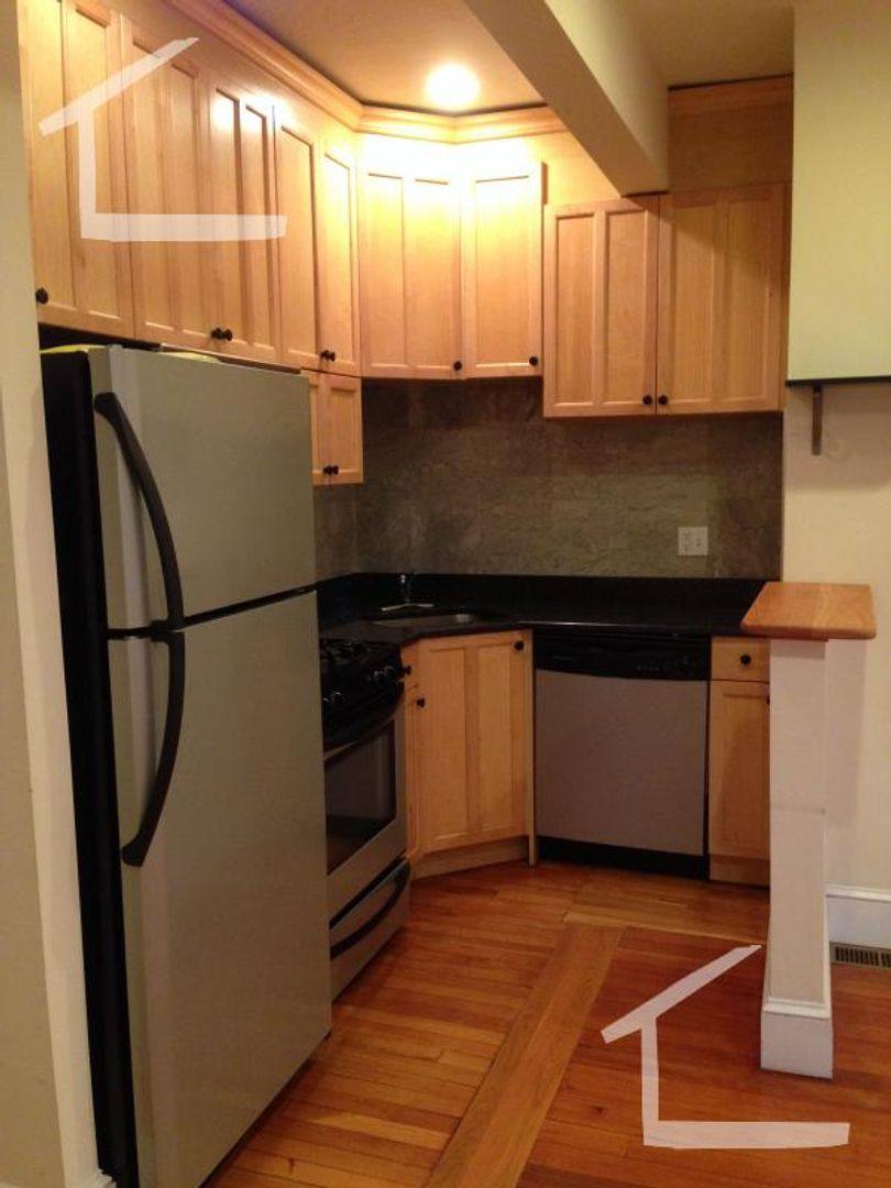 Apartment for rent at 191 Winthrop Rd #2, Brookline, MA 02445