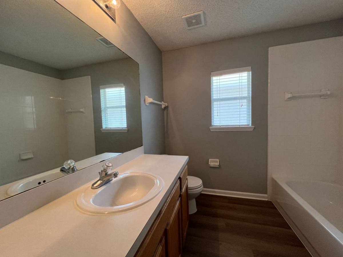 House for rent at 8382 S Stelling Dr, Jacksonville, FL 32244