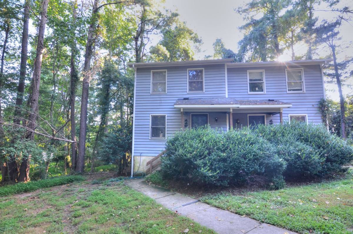 Townhouse for rent at 110 S Peak Dr, Carrboro, NC 27510